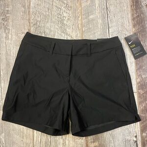 NWT Women’s Nike Dri Fit Flex golf shorts size 2